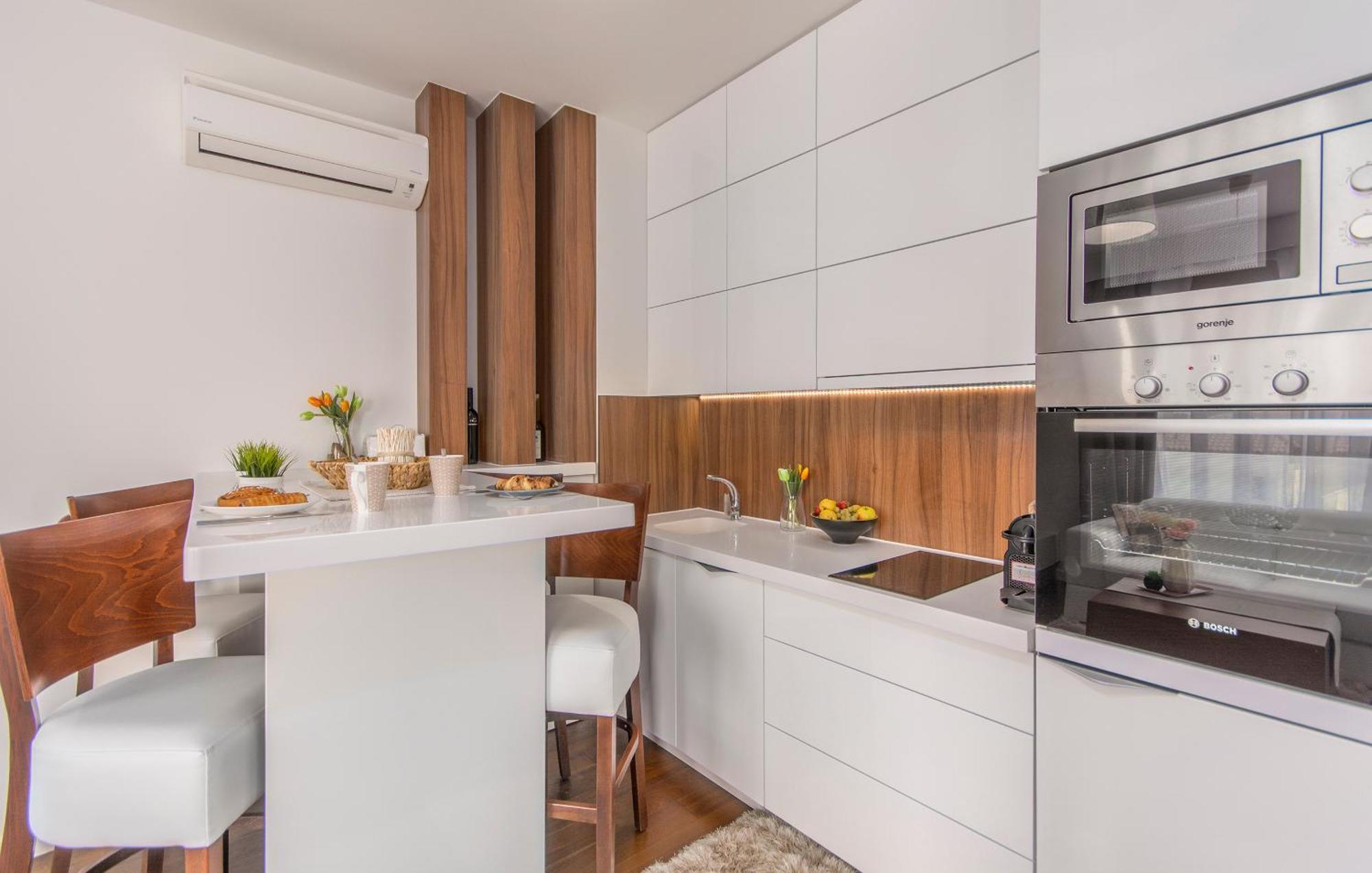 Apartments Spada Premium Residence โปเรช ภายนอก รูปภาพ